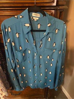 Express penguin print portofino blouse